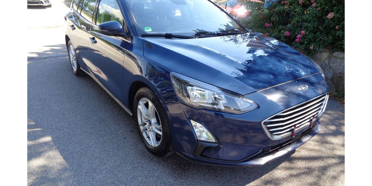Ford Focus 146.491 km 8.500 &euro; Regensburg 93055