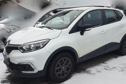 Renault Captur 68.000 km 10.990 &euro; München 81375