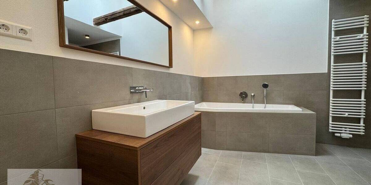 Einfamilienhaus Bad Wimpfen - 6 Zimmer, 190 m&sup2;, 2.400&euro; | Angebot:26862793