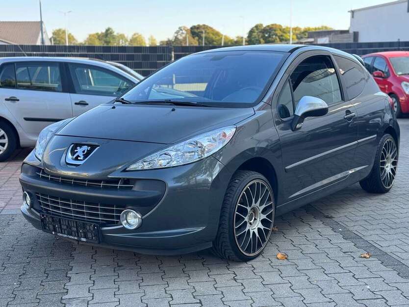 Peugeot 207 175.775 km 3.350 € Köln 50737