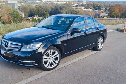 Mercedes C 200