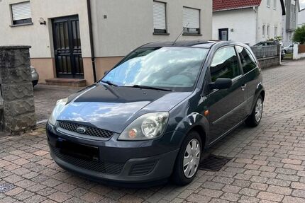 Ford Fiesta 166.000 km 1.800 &euro; Lingenfeld 67360