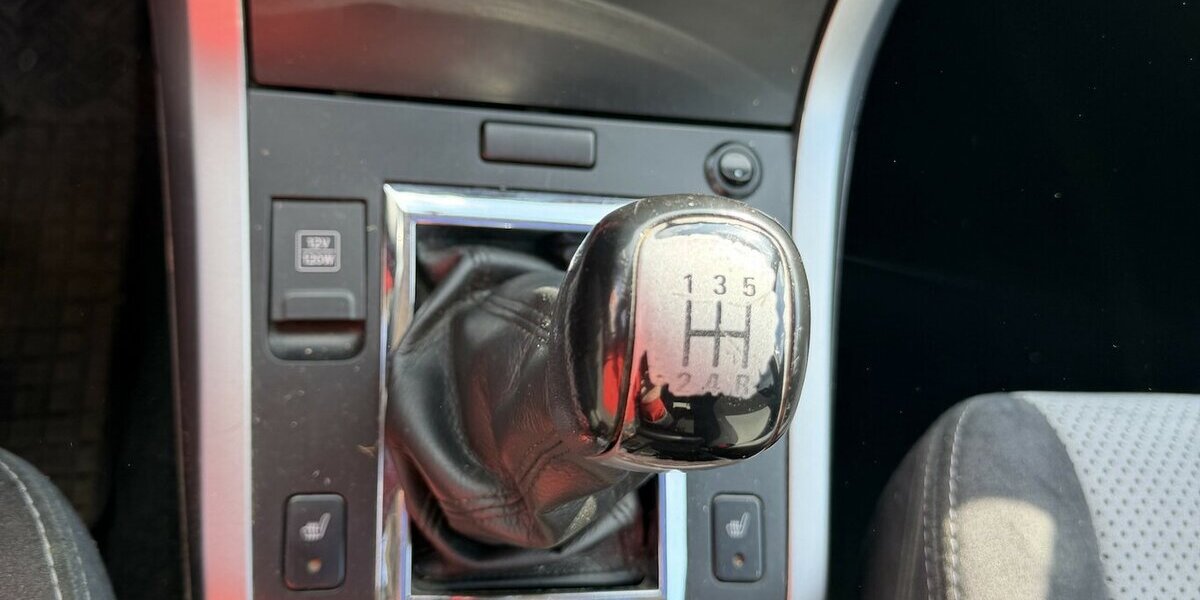 Suzuki Grand Vitara 2.0i Club Navi SHZ AHK 159.600 km 3.590 &euro; Altdorf 84032