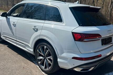 Audi Q7 251.880 km 36.999 &euro; Frickenhausen 72636