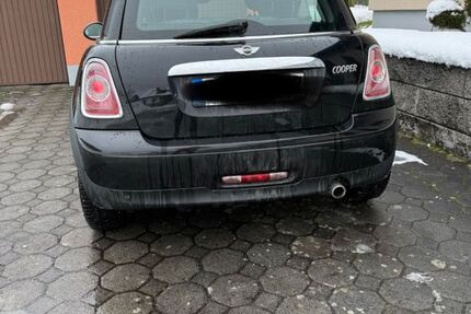 Mini Cooper 120.865 km 4.900 &euro; Neustadt 92660