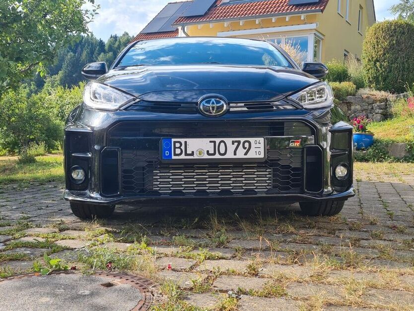 Yaris