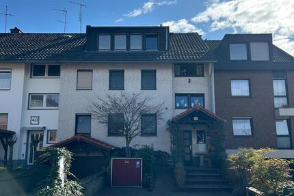 Großzügiges EFH mit EinliegerWohnung in MG-Giesenkirchen