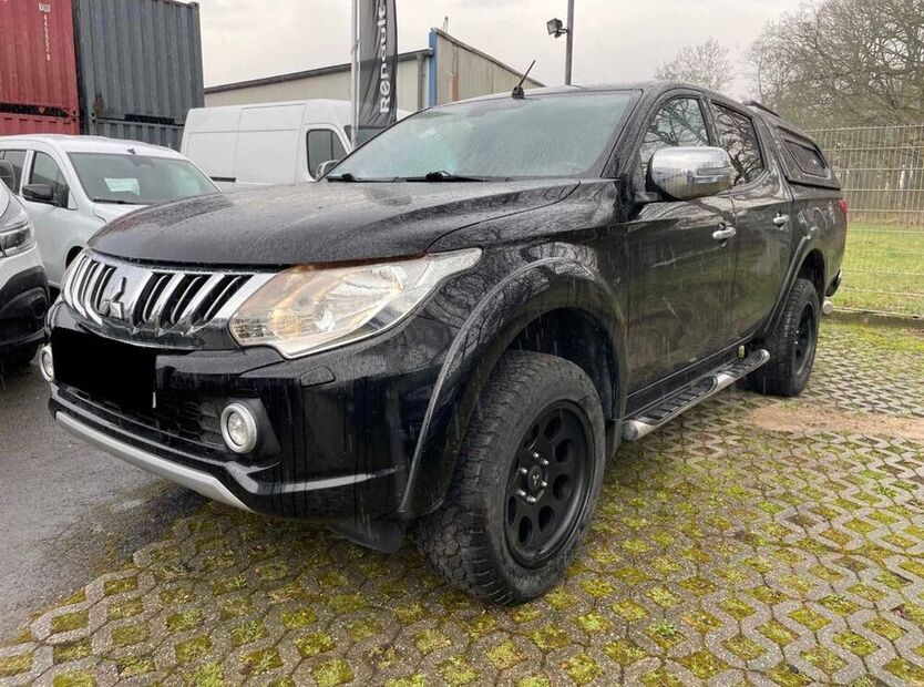 L200