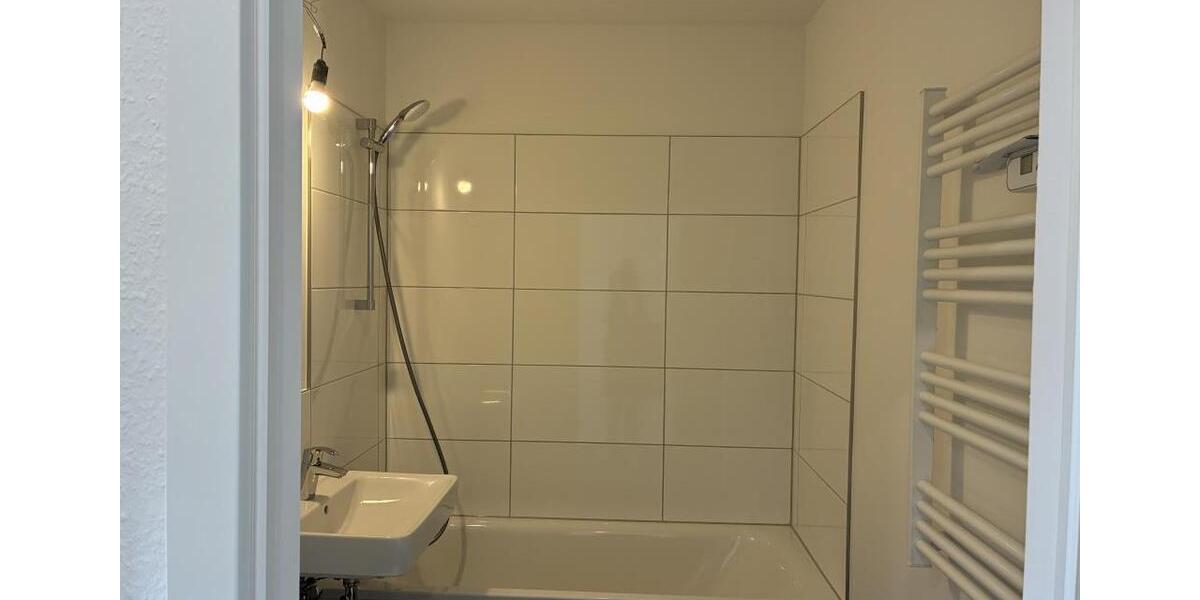Etagenwohnung Cottbus Brunschwig - 3 Zimmer, 57 m&sup2;, 375&euro; | Angebot:25349423