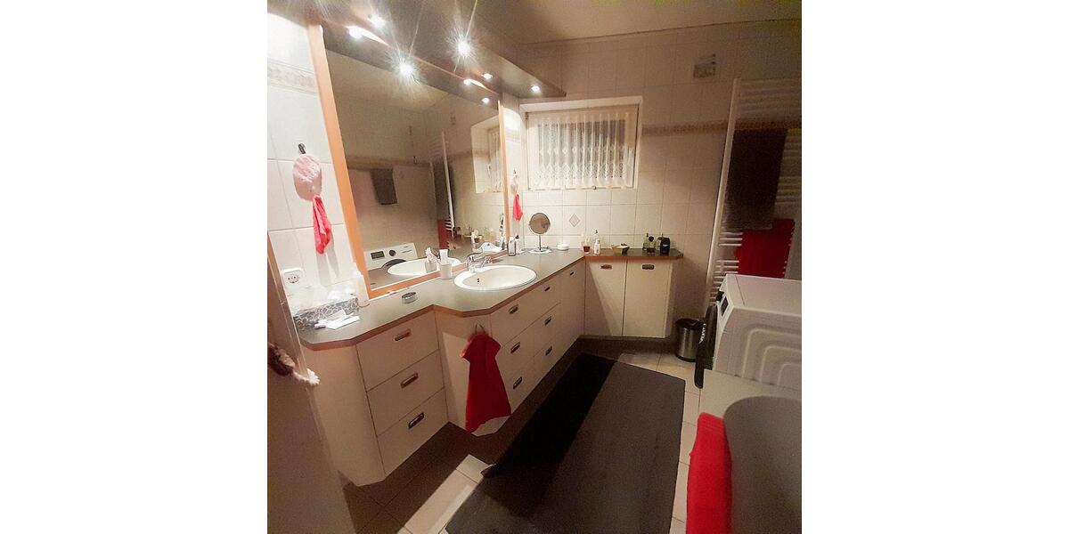 Etagenwohnung Villingen-Schwenningen Schwenningen - 3 Zimmer, 95 m&sup2;, 249.000&euro; | Angebot:26646572