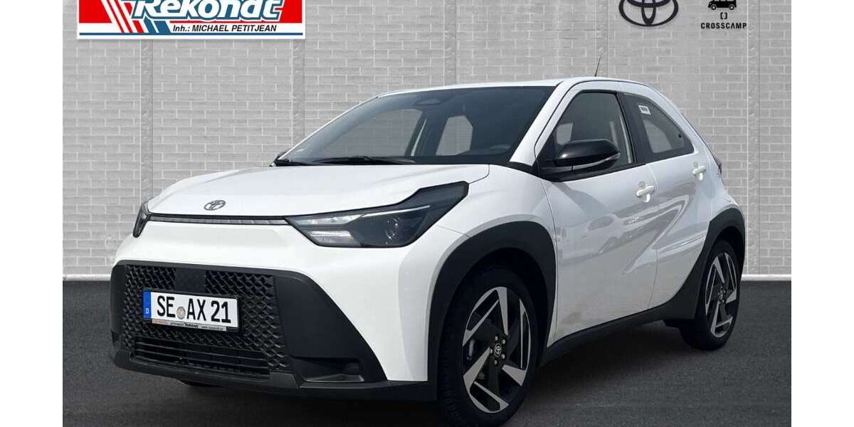 Toyota Aygo X 2.004 km 22.590 &euro; Bad Segeberg 23795
