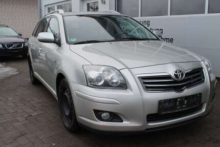 Toyota Avensis 238.090 km 3.777 &euro; Rastede 26180