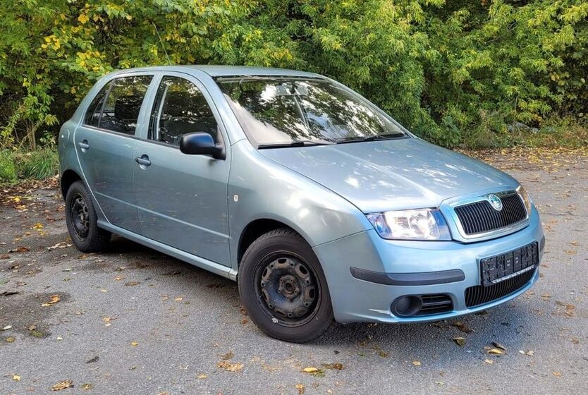 Skoda Fabia 211.879 km 2.400 € Güstrow 18273