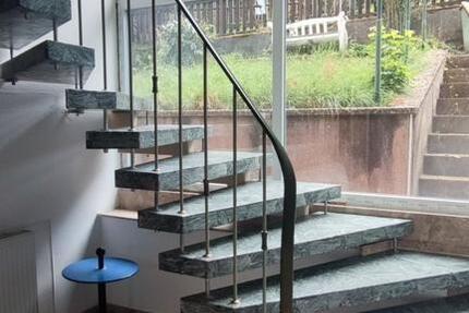 Doppelhaushälfte in Angelburg – ruhige Lage, Garten & Weitblick 4 zimmer