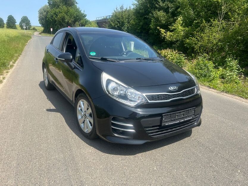 Kia Rio 117.500 km 7.500 € Gießen 35398