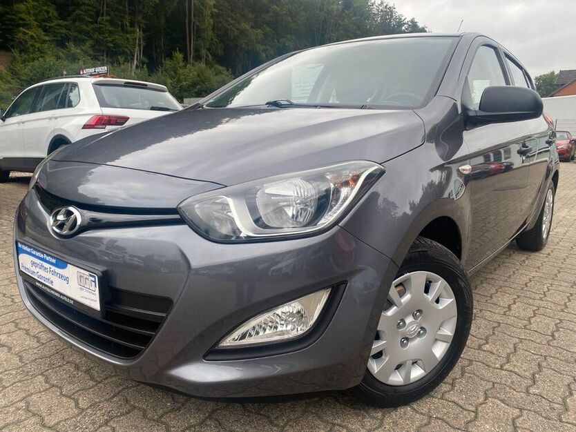 i20