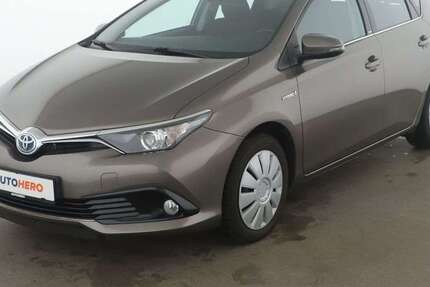 Toyota Auris 82.833 km 14.090 € Laatzen 30880