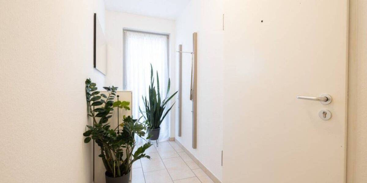 Etagenwohnung Freiburg im Breisgau Neuburg - 3 Zimmer, 89 m&sup2;, 1.670&euro; | Angebot:26824901