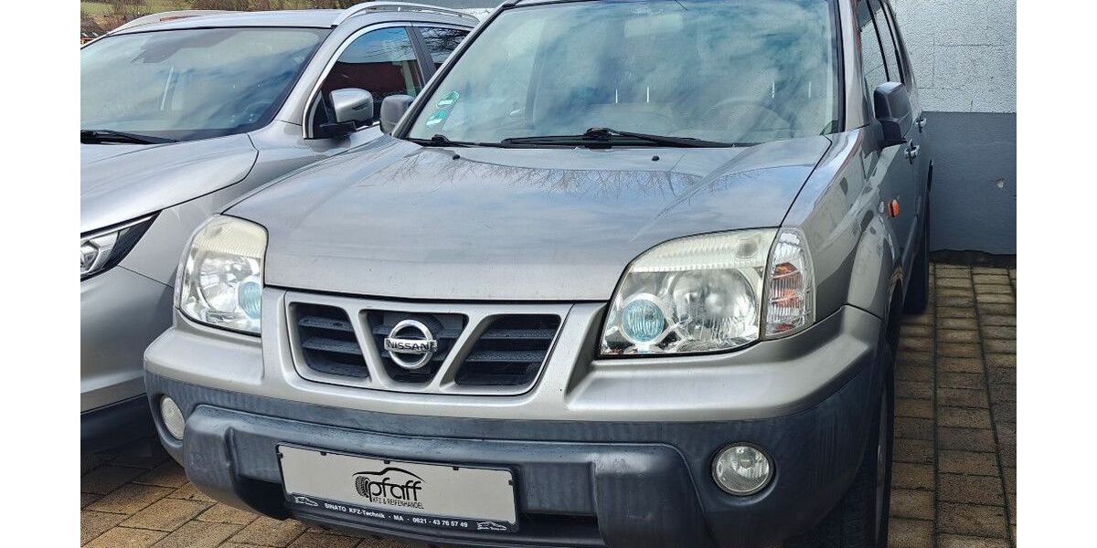Nissan X-Trail 182.000 km 1.700 &euro; Kirchvers 35102