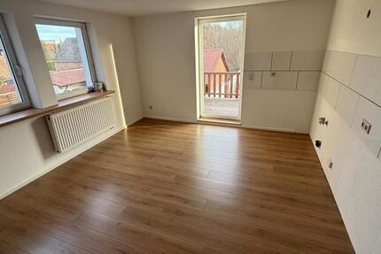 Wohnung Mirow - 2.5 Zimmer, 96 m&sup2;, 740&euro; | Angebot:26095306