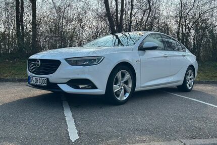 Opel Insignia 113.000 km 15.900 &euro; Ebersbach 73061
