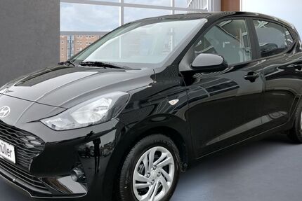 Hyundai i10 9.731 km 15.744 &euro; Hof 95030