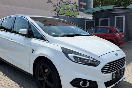 Ford S-Max 230.000 km 8.390 &euro; Magdeburg 39112