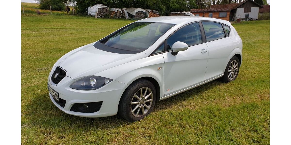 Seat Leon 136.000 km 5.150 &euro; Betzigau 87488