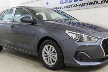 Hyundai i30 23.900 km 13.950 &euro; Miesitz 07819