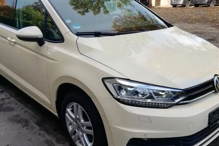 VW Touran 80.000 km 24.900 € Frankfurt (Oder) 15234
