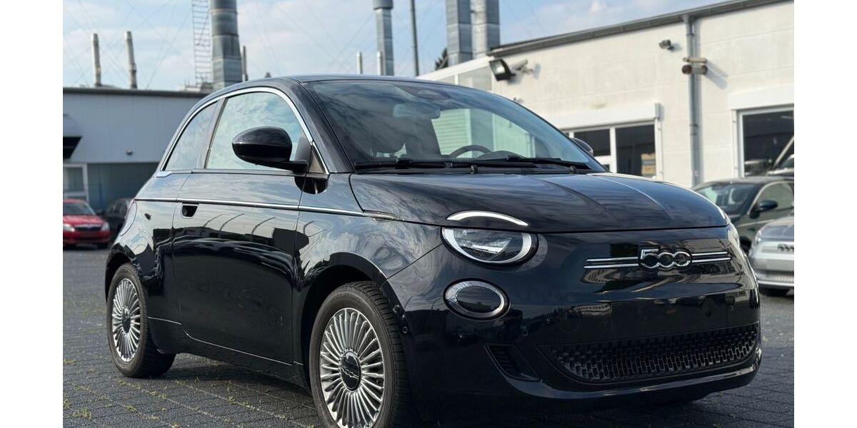 Fiat 500e 22.250 km 17.480 &euro; Alsdorf-Hoengen (bei Aachen) 52477