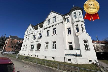 Dein neues Zuhause - Moderne Einbauküche, Balkon, Tageslichtbad mit Dusche sowie Wanne