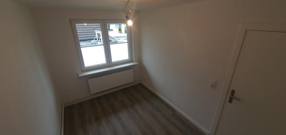 Charmante 3-Zimmer-Wohnung mit Balkon in Heide (WKK-Nähe)