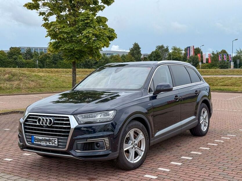 Q7