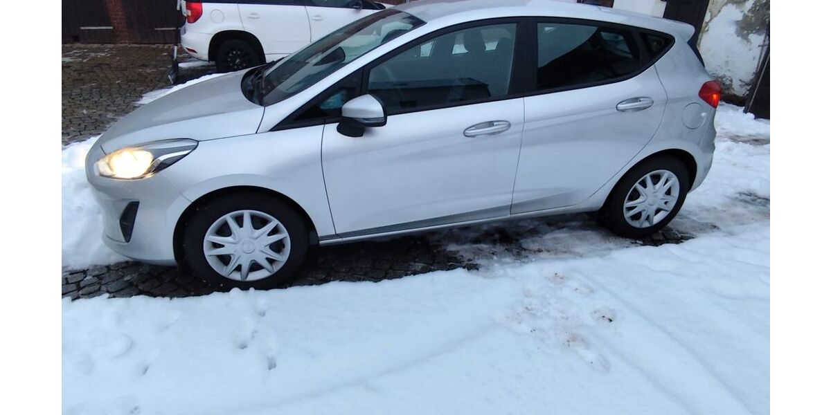Ford Fiesta 18.460 km 11.500 &euro; Crimmitschau 08451