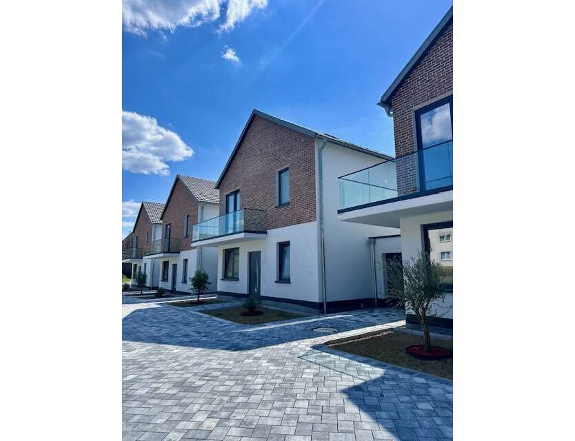 Haus zum Kaufen in Osterburken 439.000 € 167.23 m²