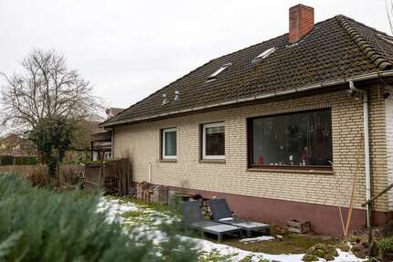 Haus Stuhr - 5 Zimmer, 154 m&sup2;, 317.050&euro; | Angebot:26004015