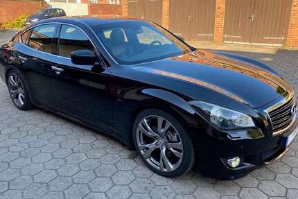 INFINITI M37