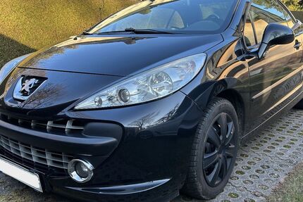Peugeot 207 94.000 km 2.950 &euro; Oberlungwitz 09353