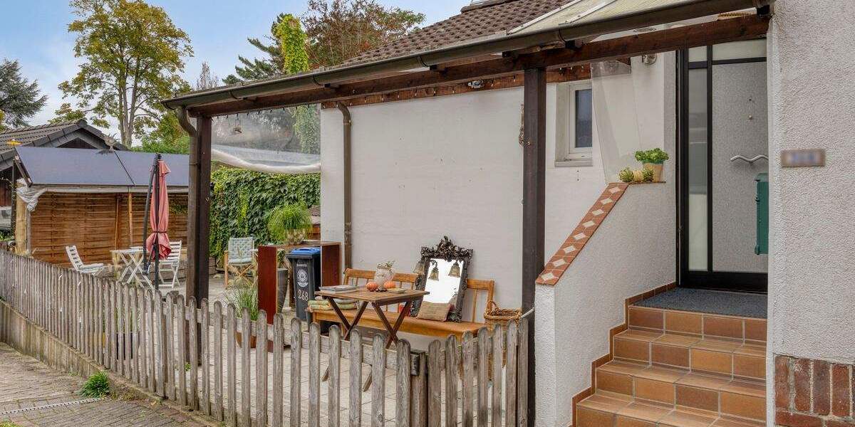 Doppelhaushälfte Düsseldorf Wittlaer - 2 Zimmer, 89 m&sup2;, 439.000&euro; | Angebot:23957253