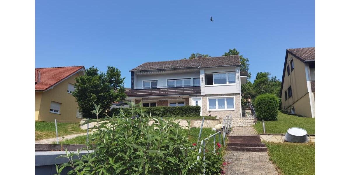 Reihenhaus Öhringen - 8 Zimmer, 240 m&sup2;, 629.000&euro; | Angebot:26324758