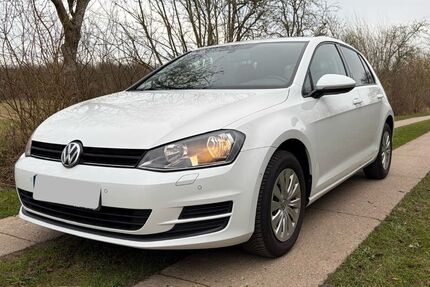 VW Golf 81.800 km 9.150 &euro; Flensburg 24944