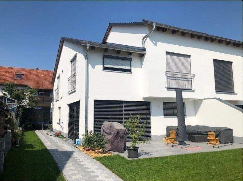Neubau einer Doppelhaushälfte in sehr guter Lage 5 zimmer