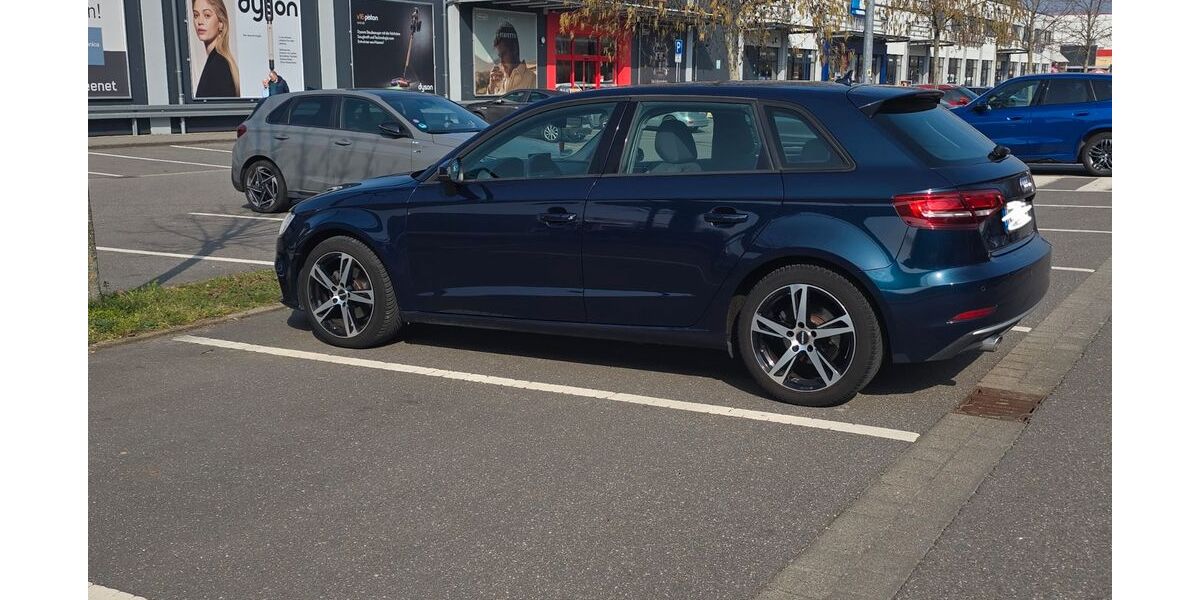 Audi A3 82.000 km 14.900 &euro; Hirschberg 69493