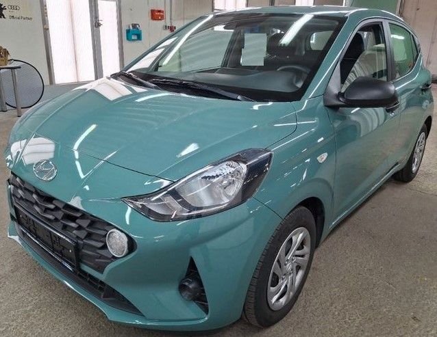 Hyundai i10 27.950 km 9.900 &euro; Bannewitz 01728