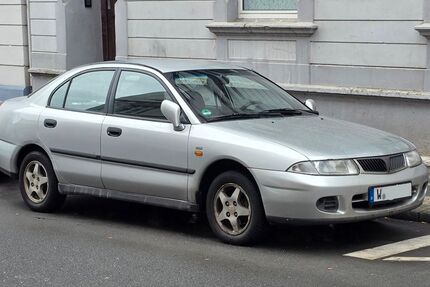 Mitsubishi Carisma 285.470 km 1.950 &euro; Wuppertal 42107