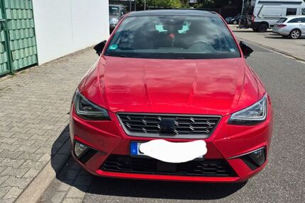 Seat Ibiza 20.500 km 22.200 &euro; Seligenstadt 63500