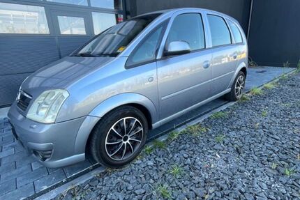 Opel Meriva 198.500 km 1.900 € Frankfurt 63075