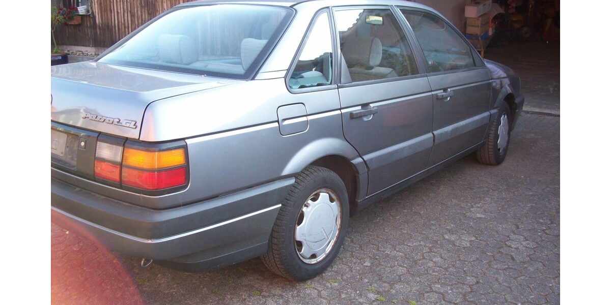 VW Passat 101.500 km 3.900 &euro; Salzgitter 38226