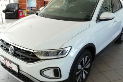 VW T-Roc 61.850 km 22.690 € Hilders 36115
